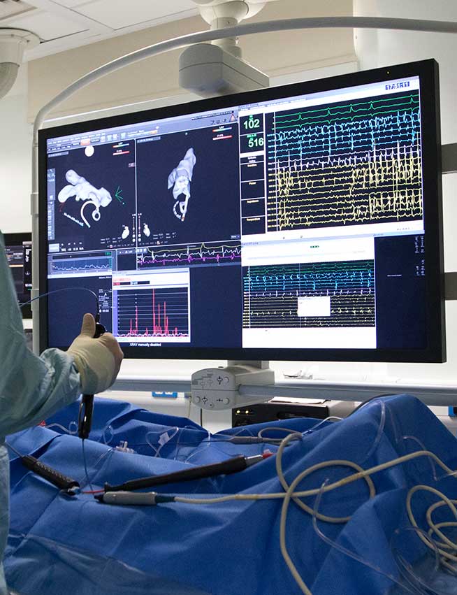 Consultant checking cardiac scan