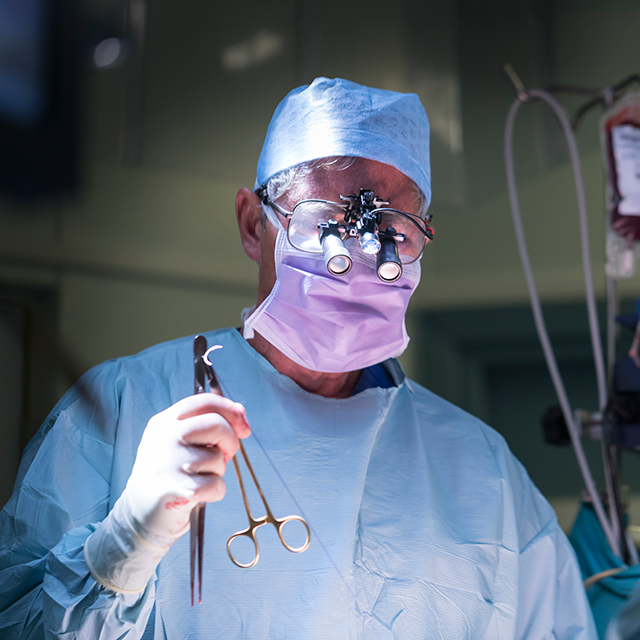Minimally-invasive-direct-coronary-artery-bypass